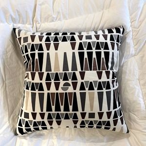 IKEA Malisen Pillow Cover + Insert, 20"x20" Velvet Geometric Black Tan